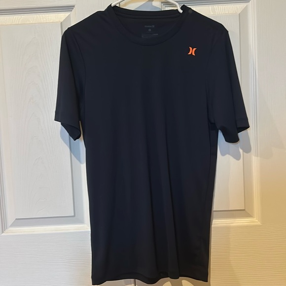 Worn 1X, Hurley, men’s, Nike dry fit UPF 50+ short sleeve top - Picture 1 of 7